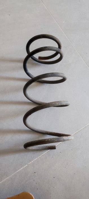Пружини  передні нісан тііда