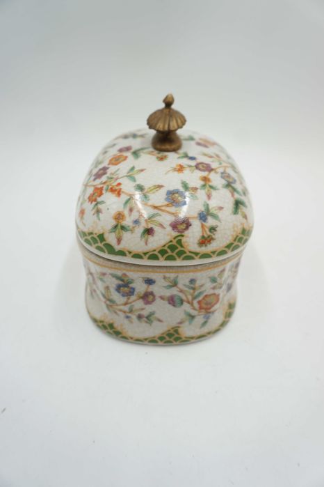 SZKATUŁKA puzderko porcelana z brązem