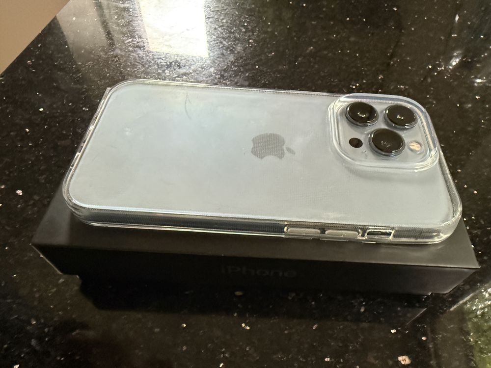 iPhone 13 pro 256