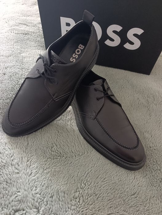 Sapatos tamanho 41 Hugo Boss