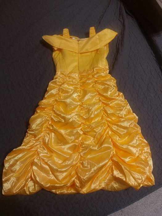 карнавальна сукня принцеси бель пишна довга 120см
на блискавці.
в чудо