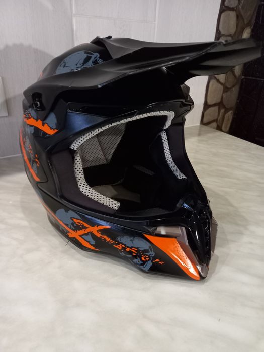 Мото шолом ендуро