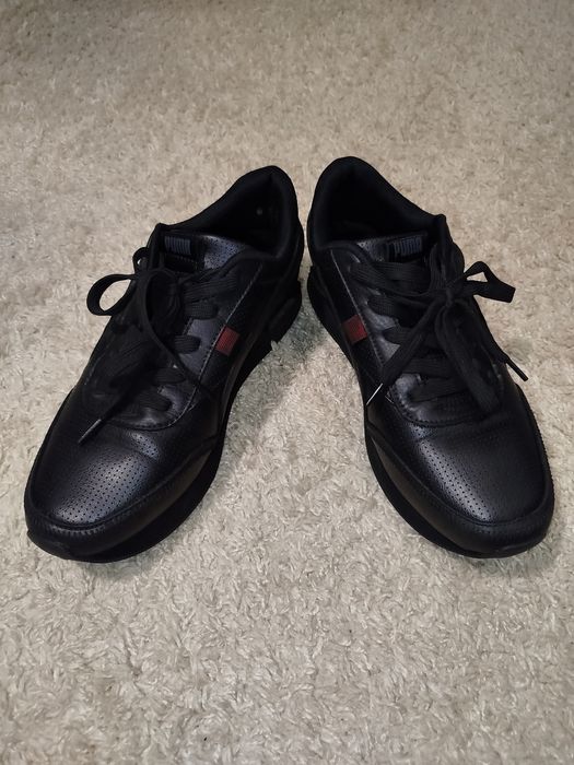 Продаю кросівки PUMA