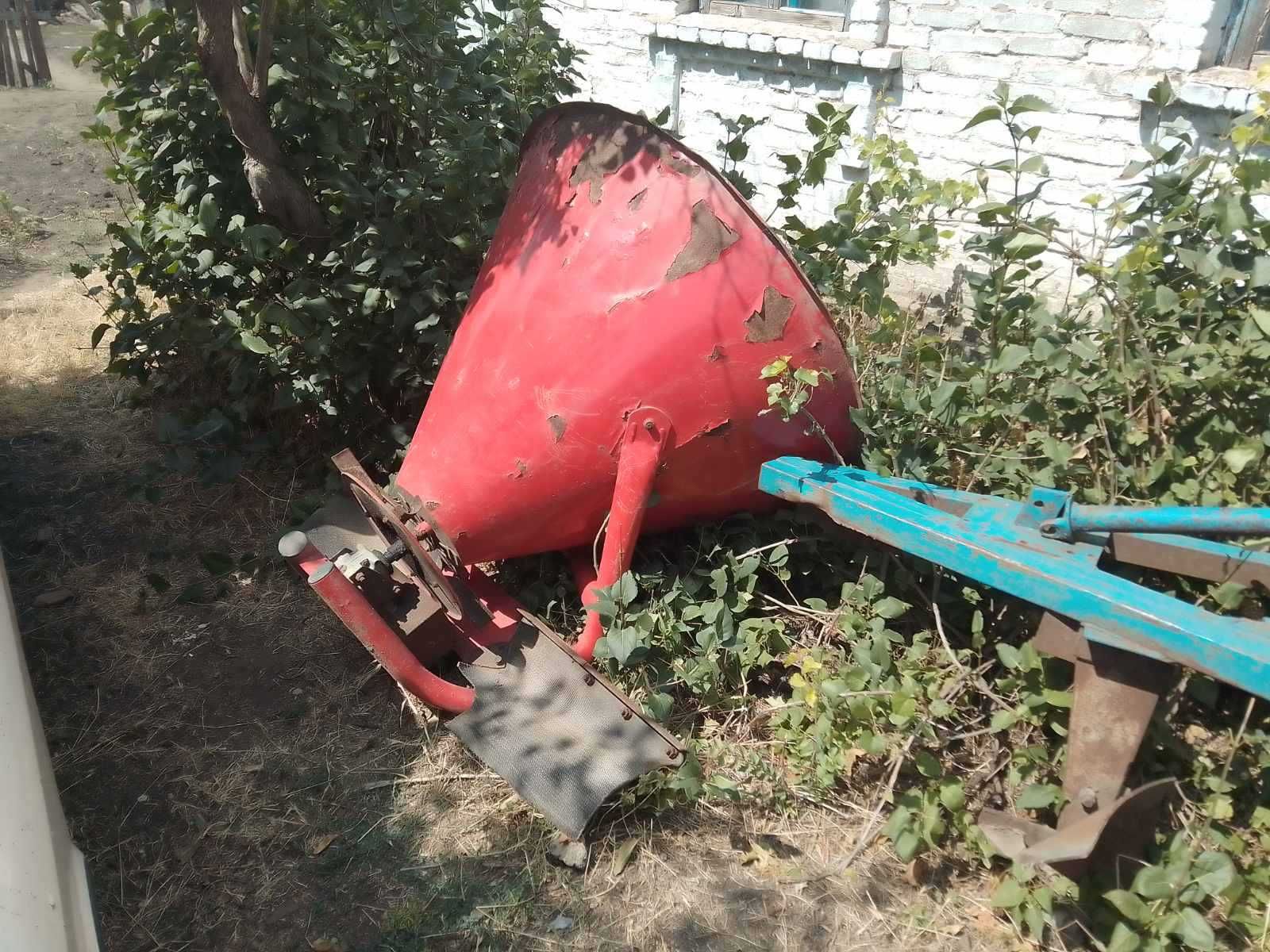 Продам трактор та інше