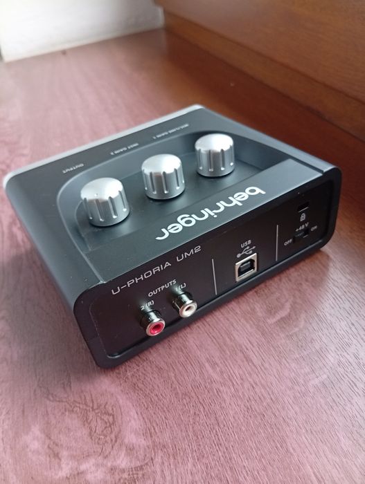 U-PHORIA UM2 interfejs USB Behringer
