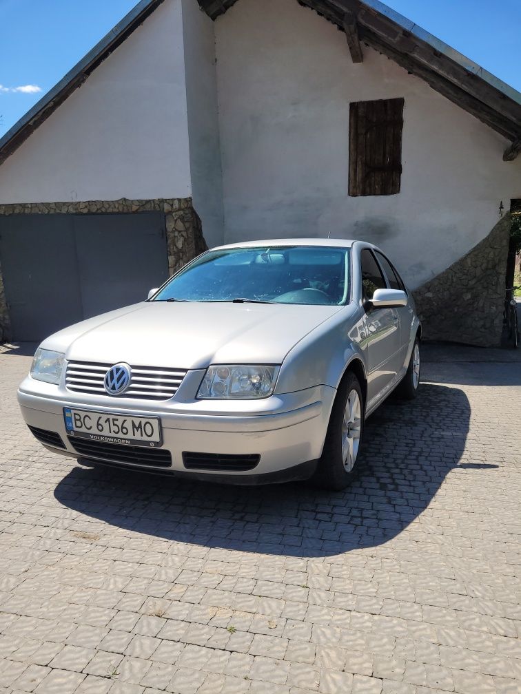 Volkswagen Bora 1.6 16v