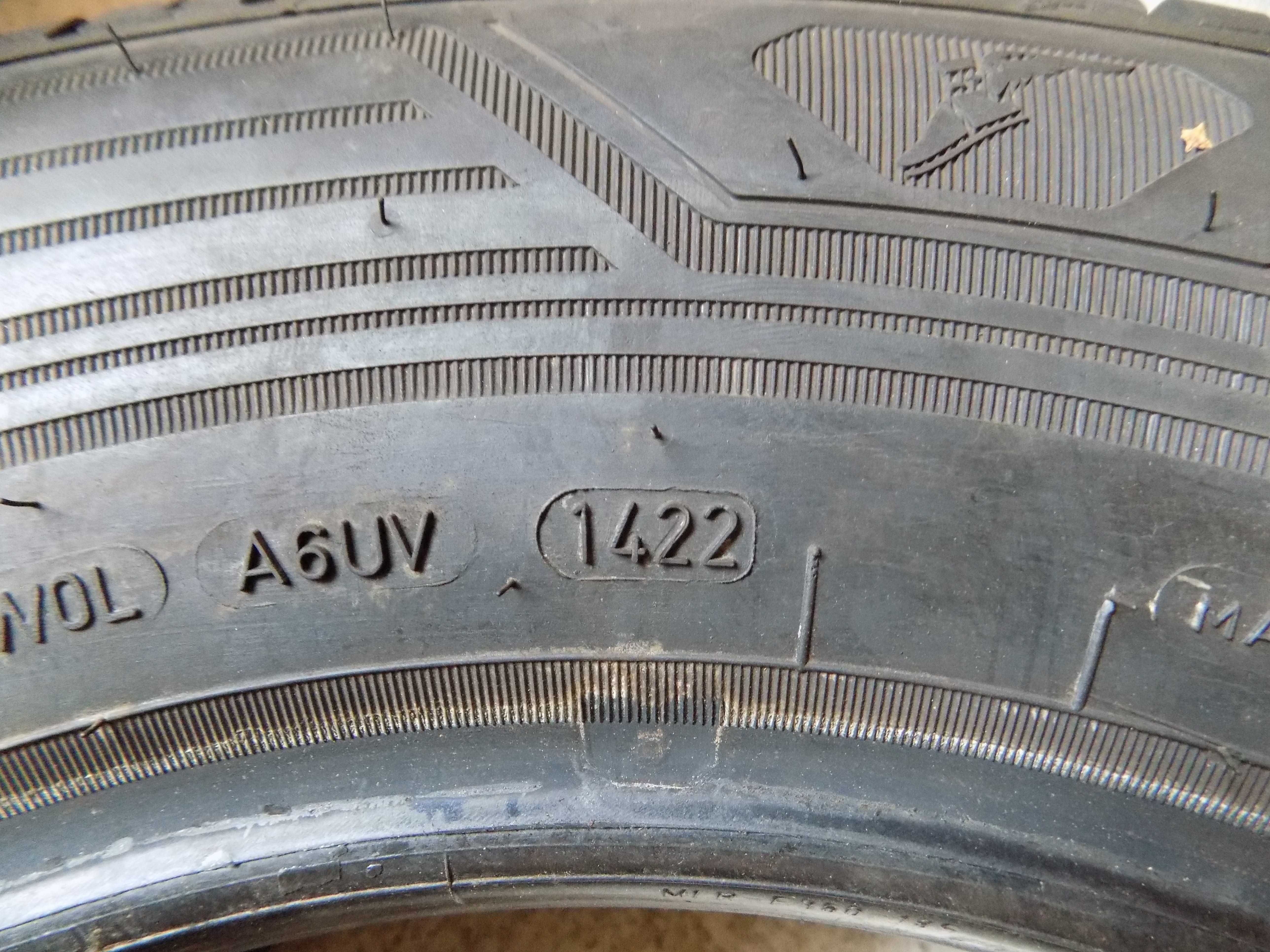Opona całoroczna 215/65r16C Goodyear Vector 4Seasons Cargo