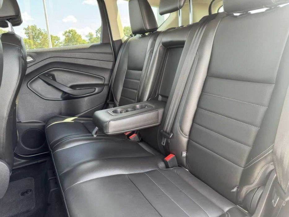 Ford Escape      2013