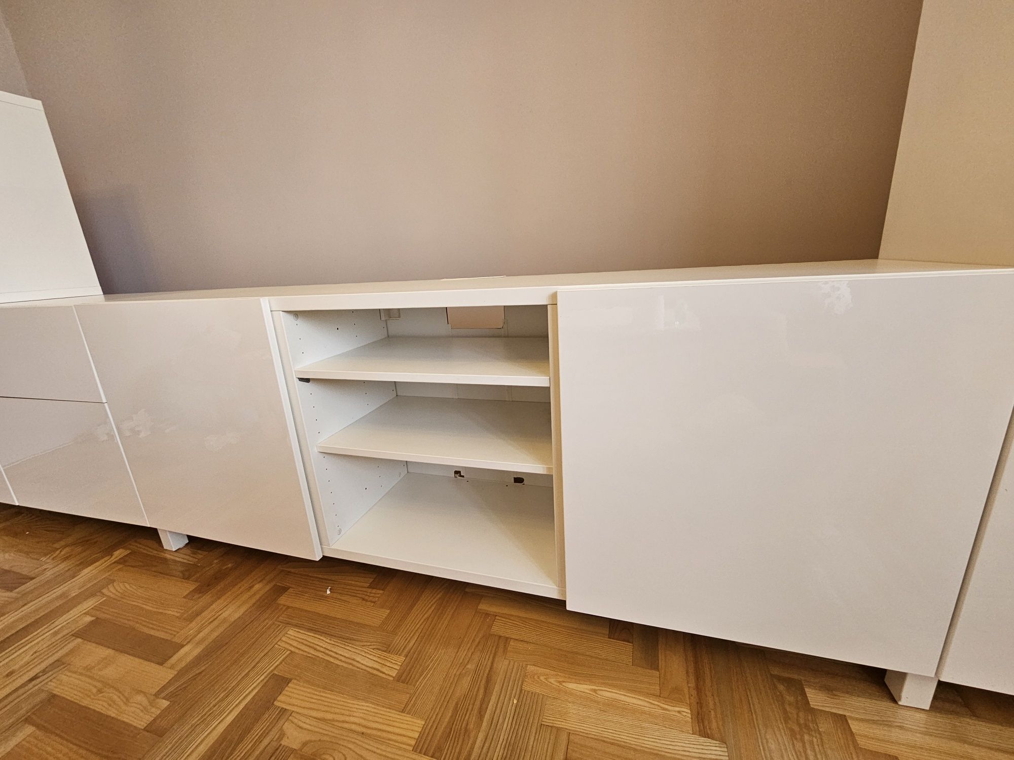 Sprzedam komplet mebli ikea besta