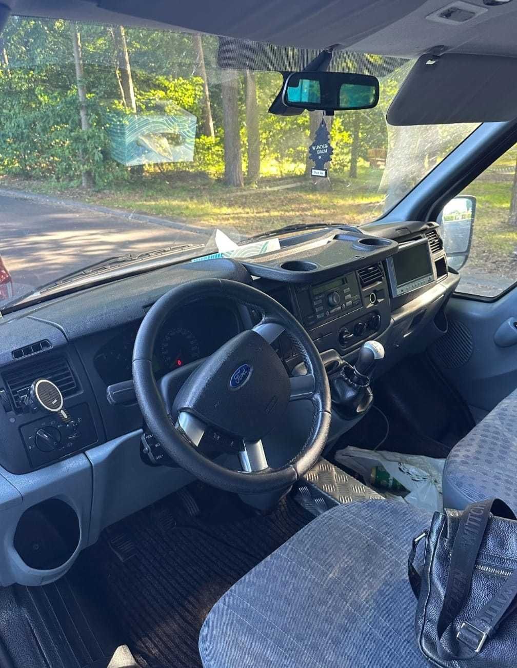 Ford Transit 9 osobowy