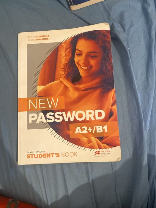 Podrecznik new password a2+/b1