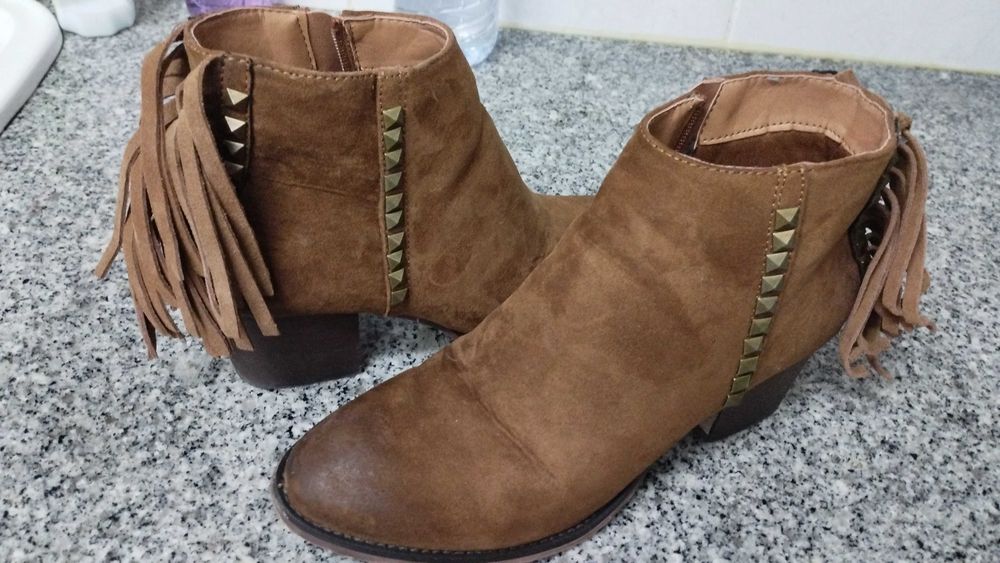 Botas novas de qualidade