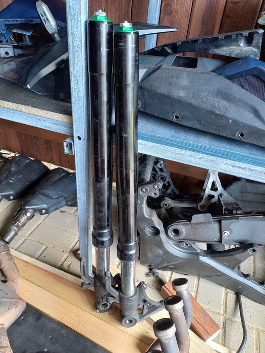 Kawasaki z1000sx 11-16 rama kolektory stacyjka przełącznik zegar moduł