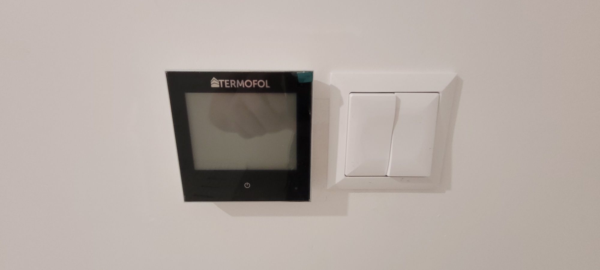 Elektryk/ usługi elektryczne/ instalacje/pomiary/przeglady/monitoring