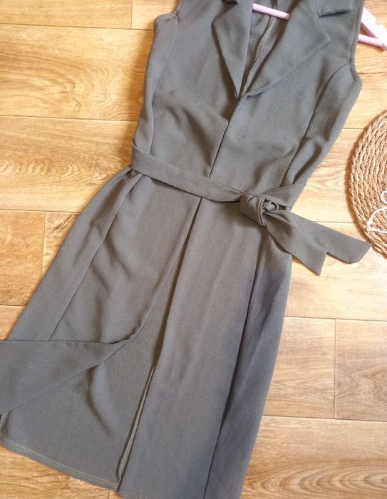 Довга жилетка з поясом