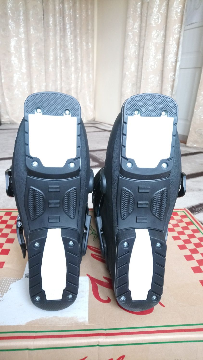 Горнолыжные лыжные ботинки боты FULL TILT DESCENDANT 4 без внутренника