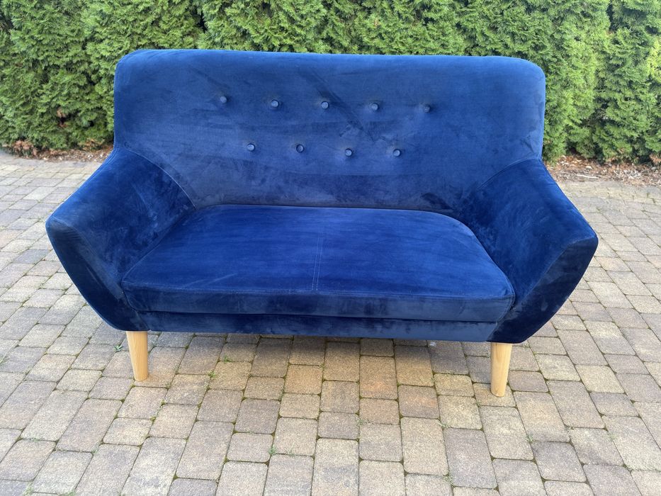 Sofa welurowa 2-osobowa