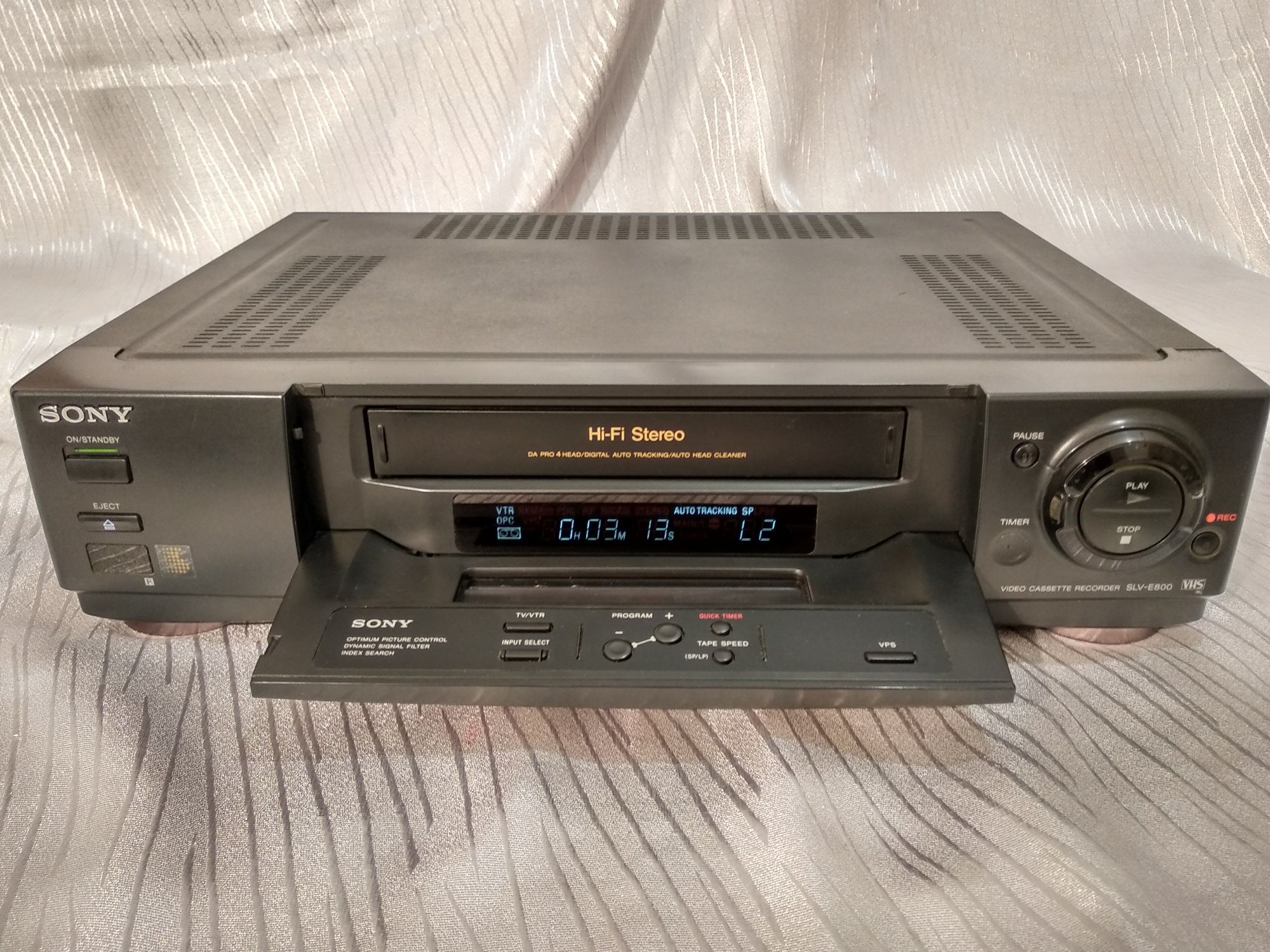 Відеомагнітофон Sony SLV-E800