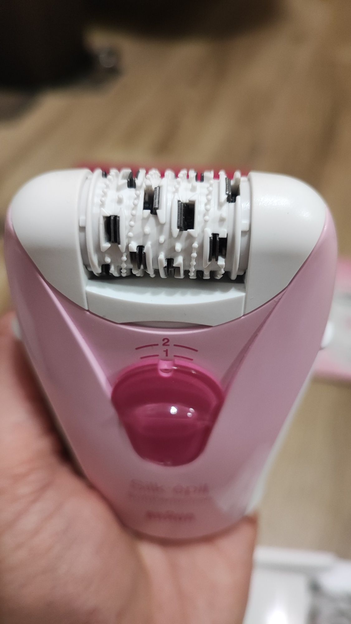 Depilator różowy BRAUN Silk èpil