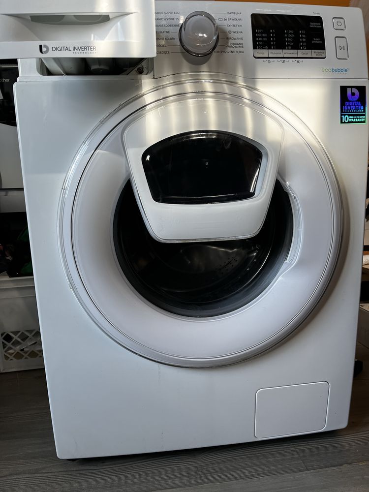 Sprzedamy Pralkę Samsung WW70K52108W/EO