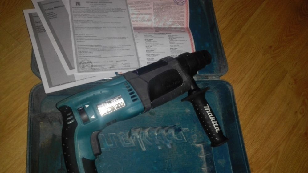 Перфоратор MAKITA HR2470, оригинал