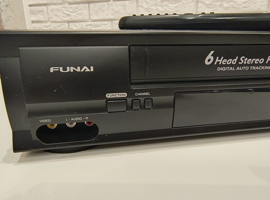Funai D50Y-100M / HI-FI Stereo / 6 Głowic / Video VHS Magnetowid