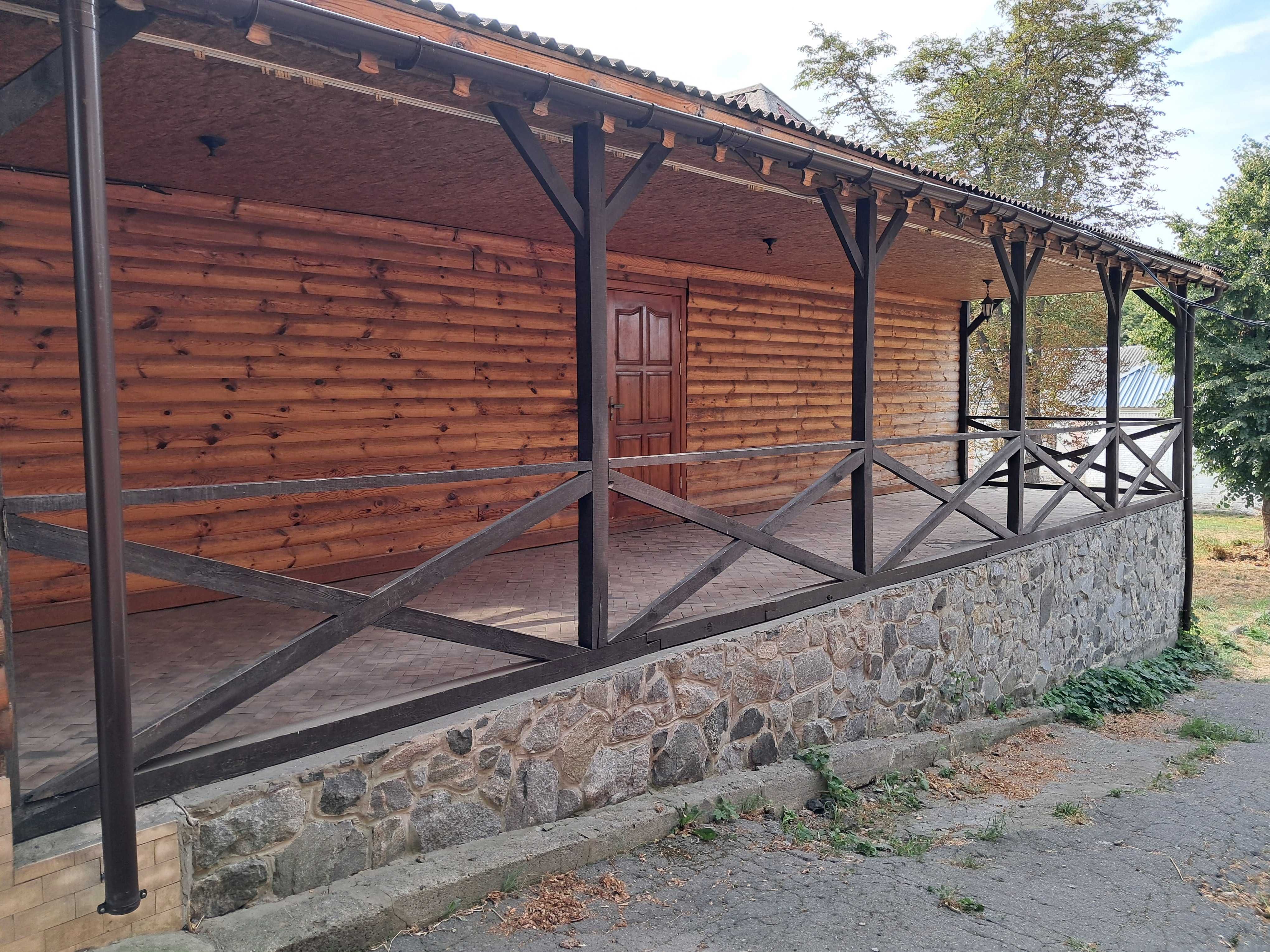 Продам приміщення магазину-кафе Гетьман в м.Чигирин