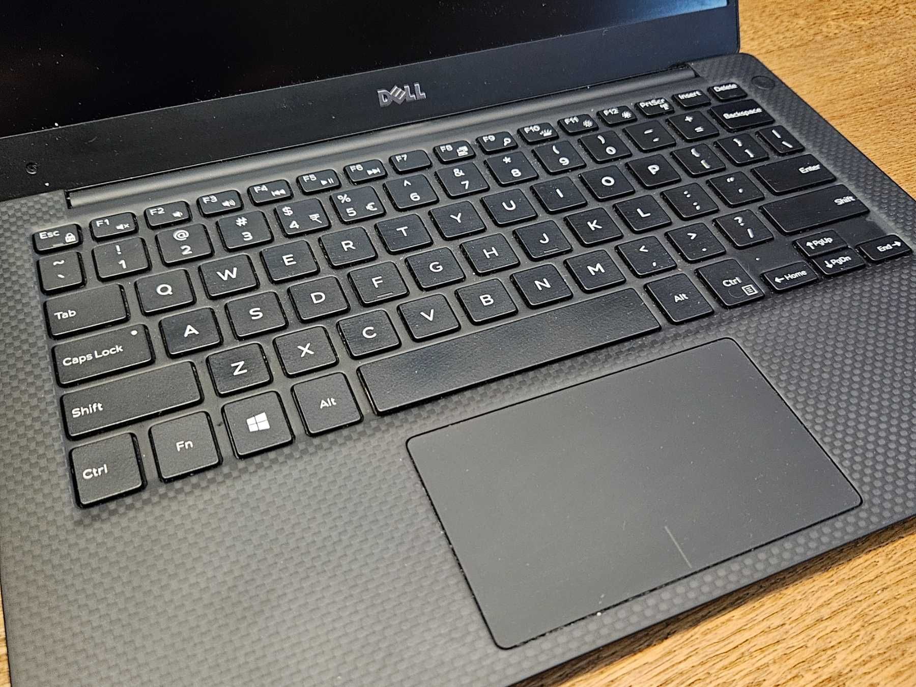 Dell XPS 13 9360 Intel Core i7 8 GB 240GB SSD FHD 13.3” z Windows 10 H