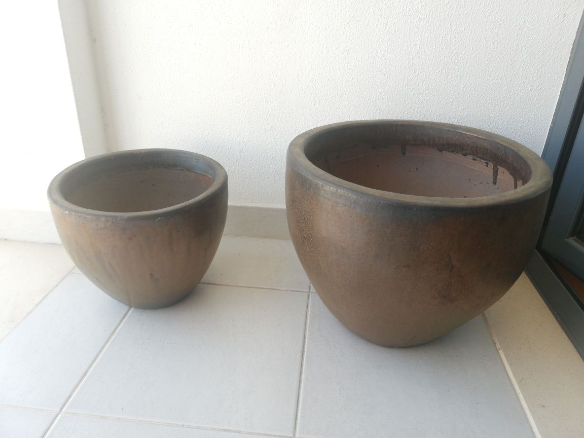 Vasos cerâmica grandes (Area)