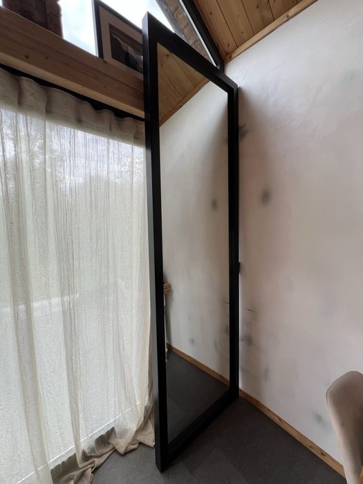 Bardzo duże lustro w solidnej czarnej ramie 250x80cm
