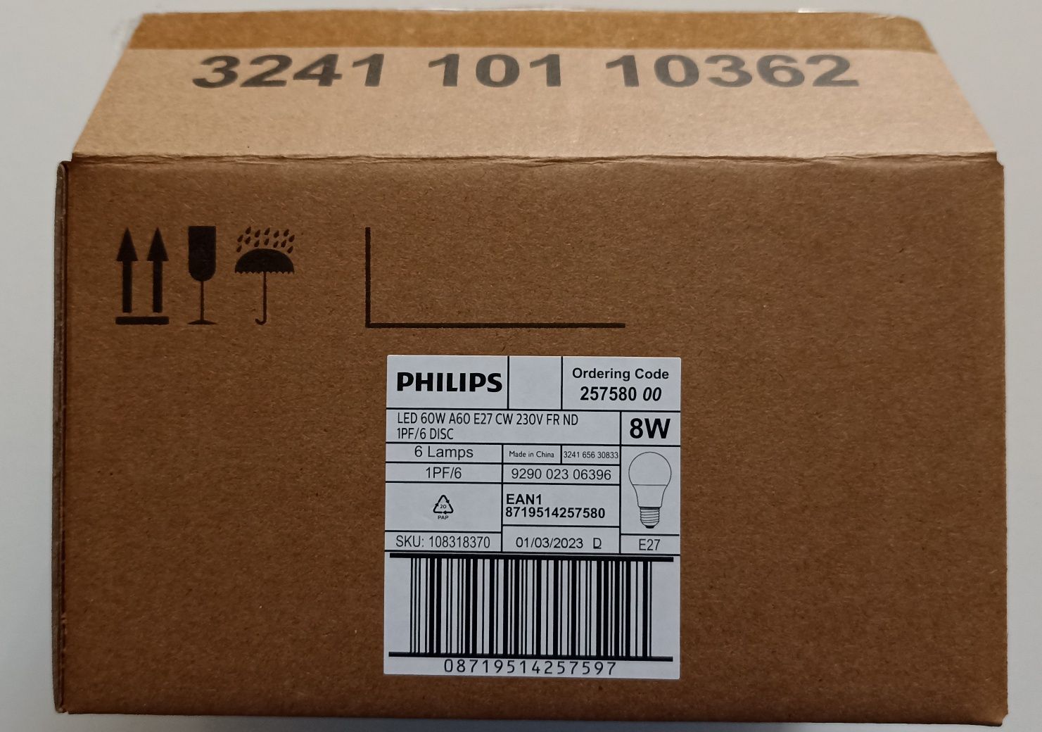 Продам 9 шт. нових світлодіодних ламп  Philips A60 E27 8W  230V