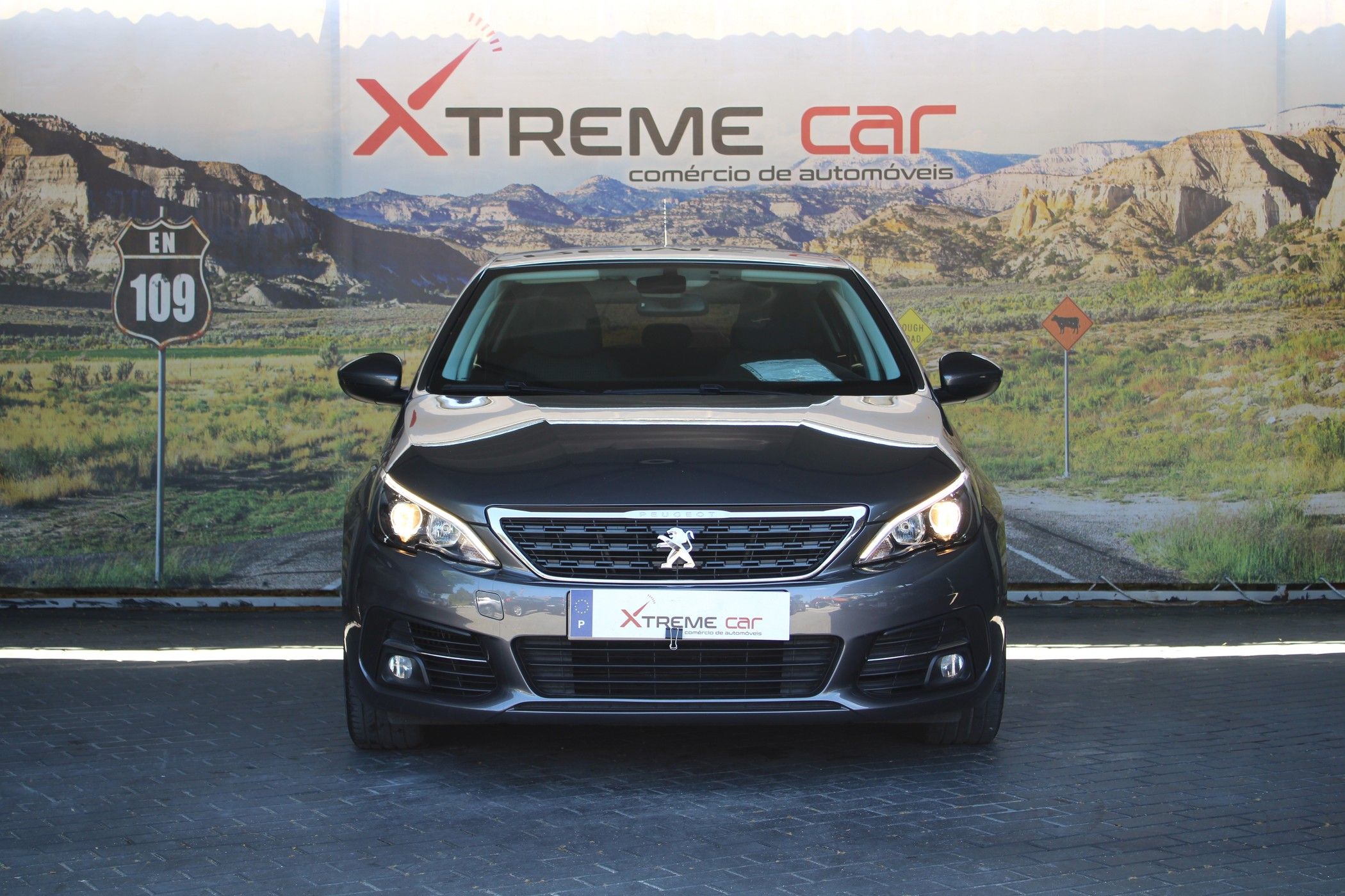 Peugeot 308 1.5 BlueHDi Business Line