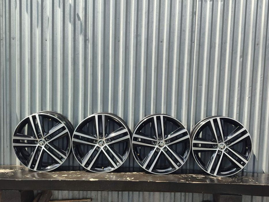 Продам Диски на 17 Майже нові 5*100. SKODA *ORIGINAL*