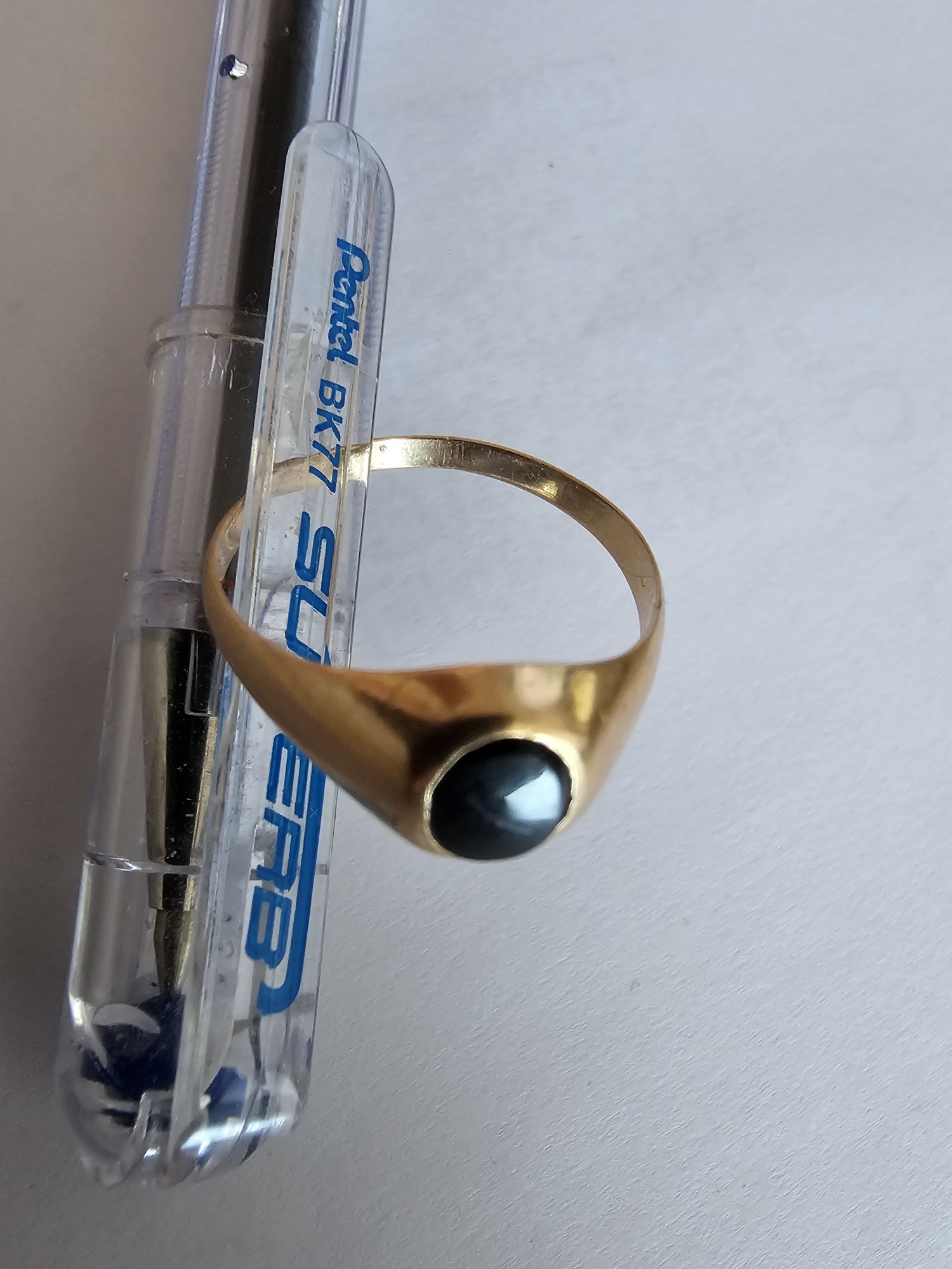 Anel ouro 19,2k com pedra preta