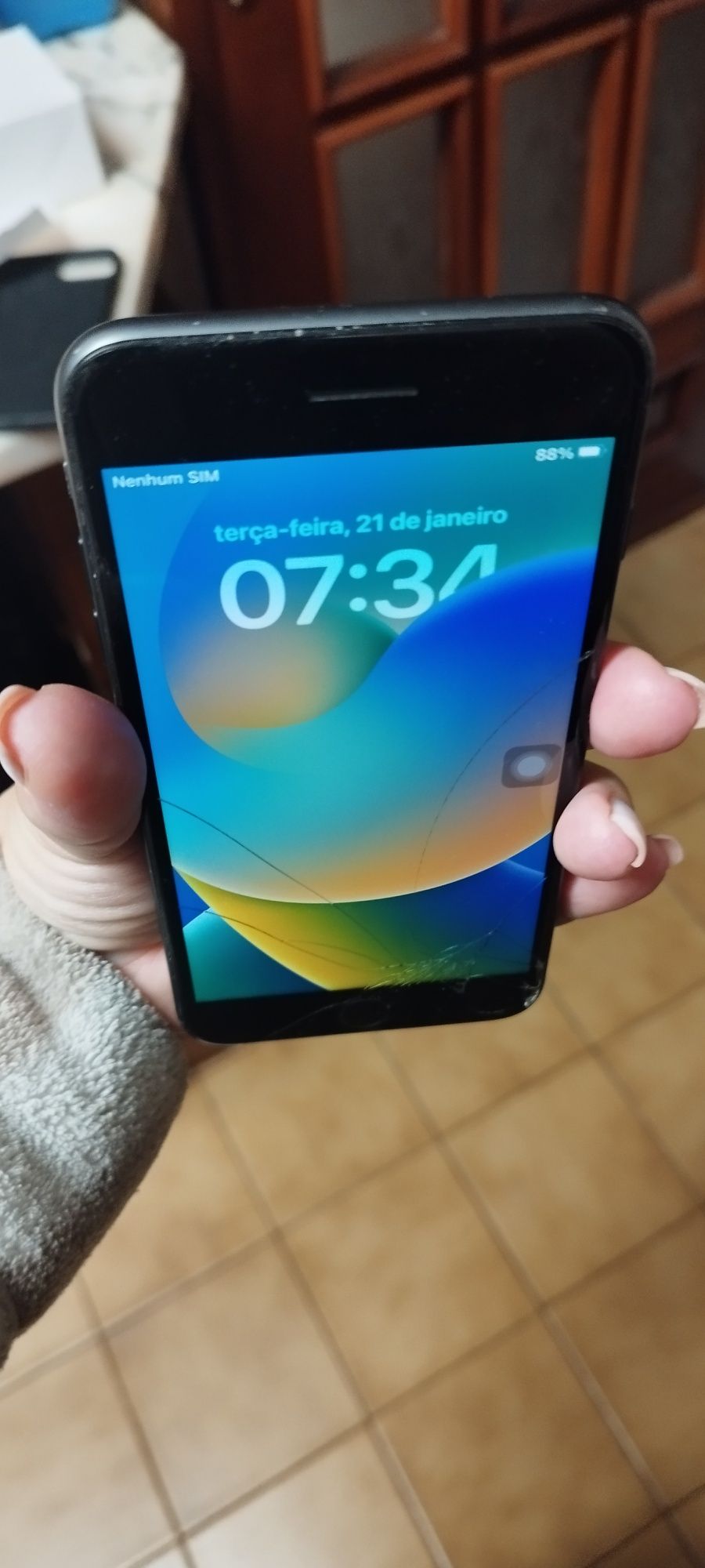 iPhone 8 plus 64 gb