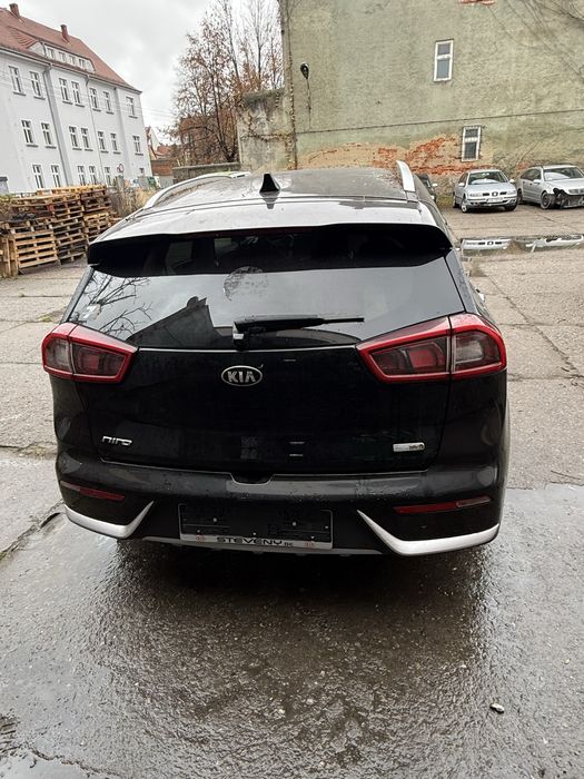 Задній бампер Kia Niro 1.6 гібрид 2019