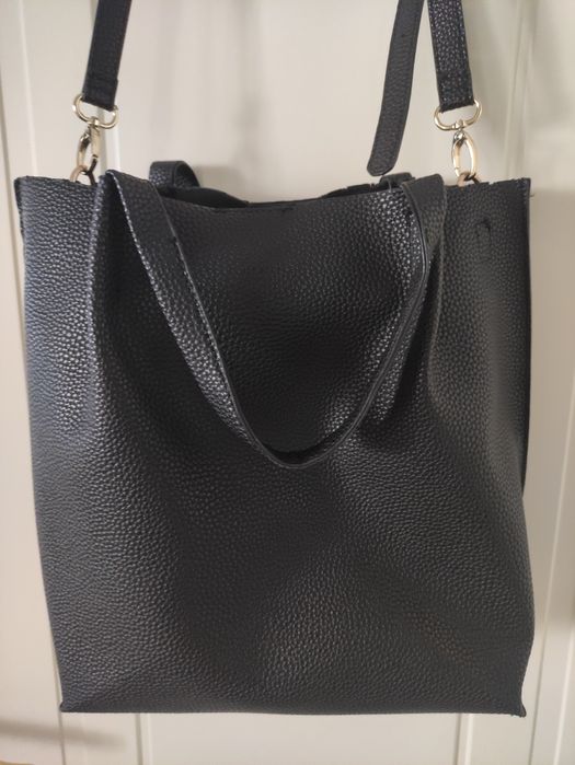 Torebka Medicine czarna eko skóra do ręki na ramię