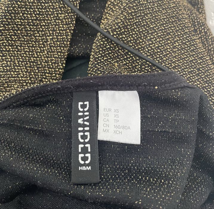 Crop top na ramiączkach dekolt woda błyszczący H&M XS złoty.