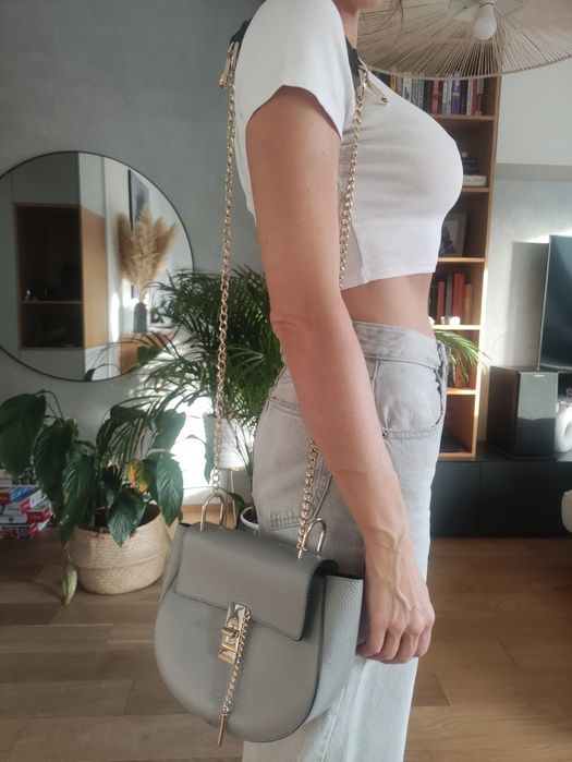 Piękna szara torebka ze skóry. Jak nowa