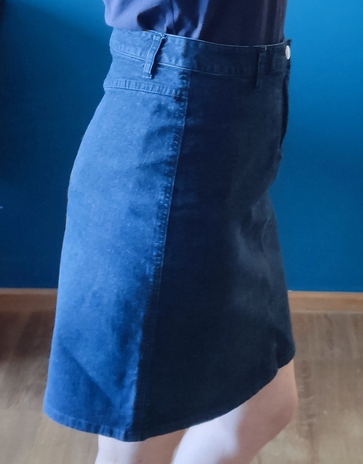 Elegancka jeansowa prosta spódnica
