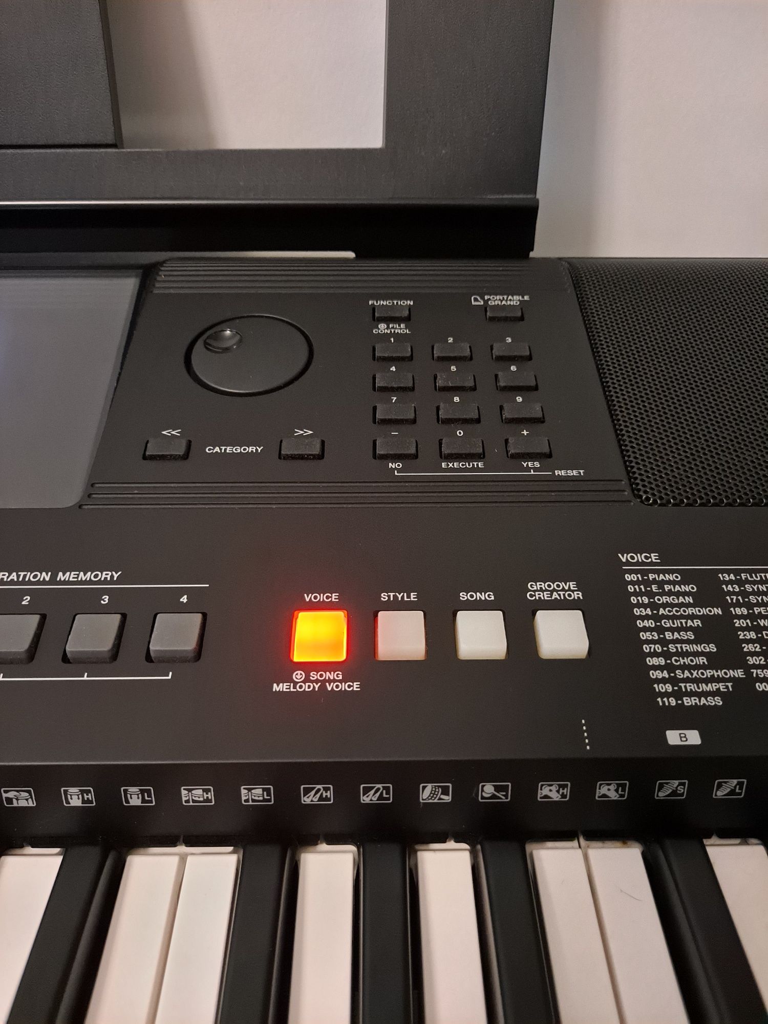Keyboard Yamaha PSR-E 463