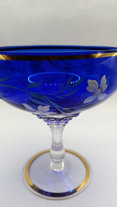 Bombonierka remer kielich ręcznie malowany