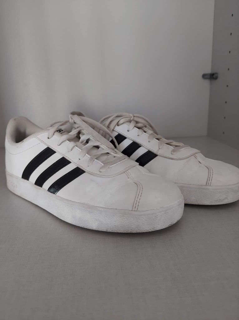 Buty sportowe adidas białe rozmiar 37