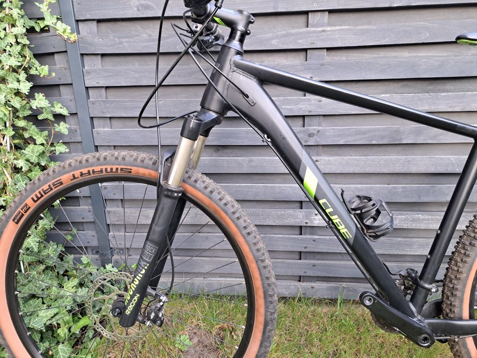 Rower Cube Race On jak Reaction