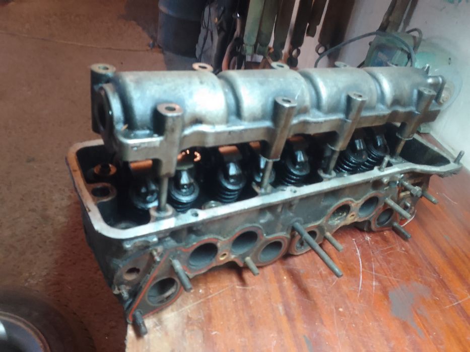 Головка блоку циліндрів ваз 2101-07