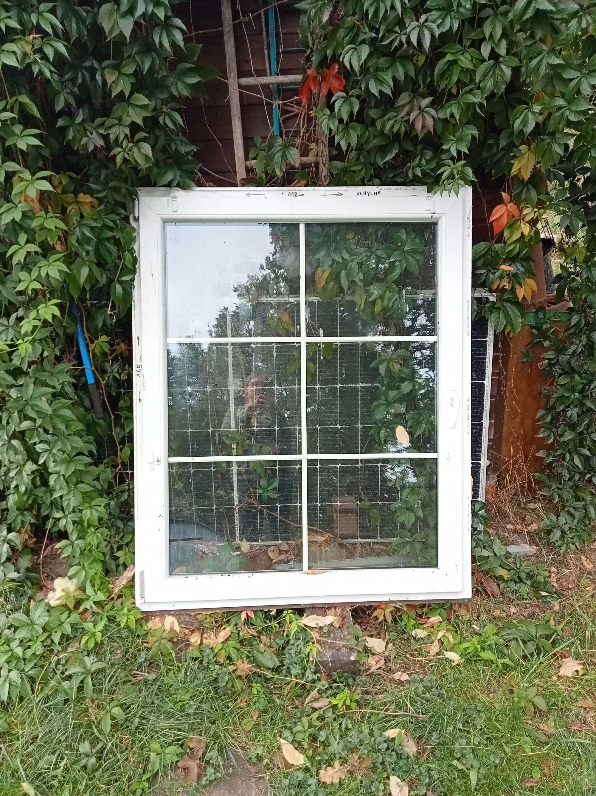 Okno uchylne białe