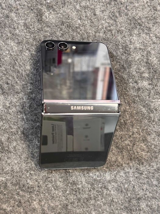 Samsung Galaxy Z Flip5 256GB Flip 5 Kraków Starowiślna 50 RATY