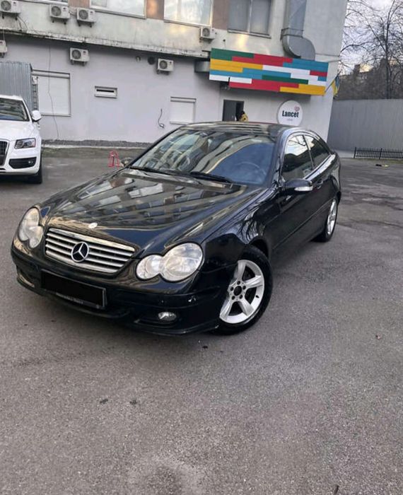Продам Mercedes C-Class 200