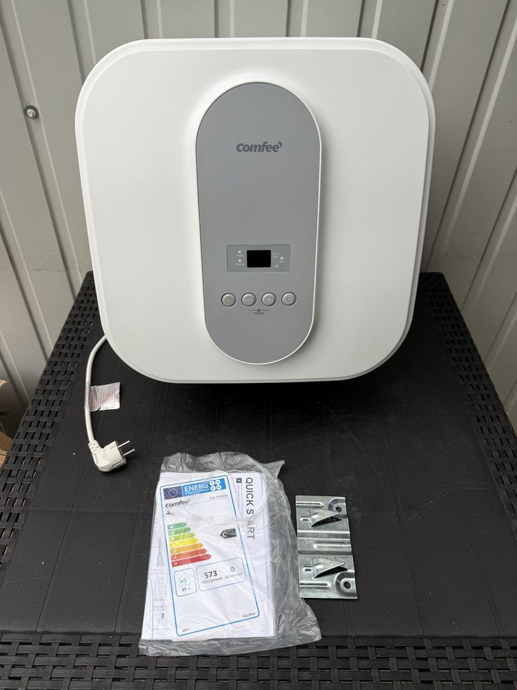 Elektryczny podgrzewacz wody ścienny COMFEE D30-15EVG1O 30 L 1500 W