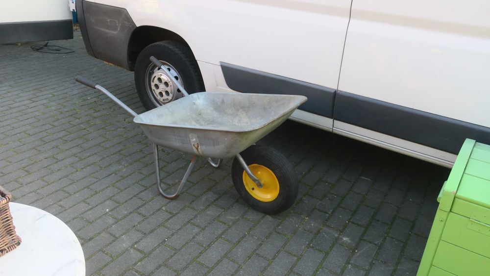 Taczka koło pompowane